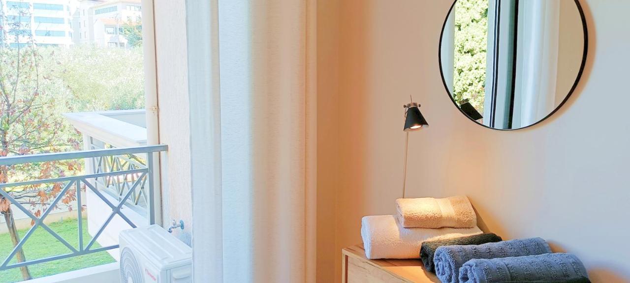 Appartamento Filoxenia House Marousi -Private Parking- Atene Esterno foto