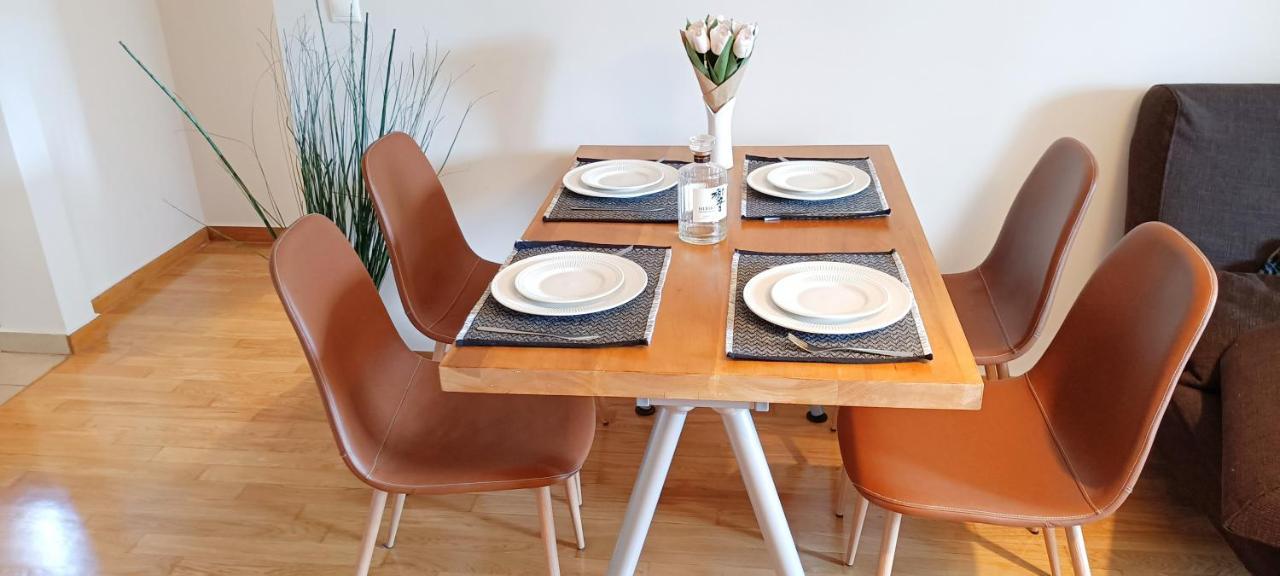 Appartamento Filoxenia House Marousi -Private Parking- Atene Esterno foto