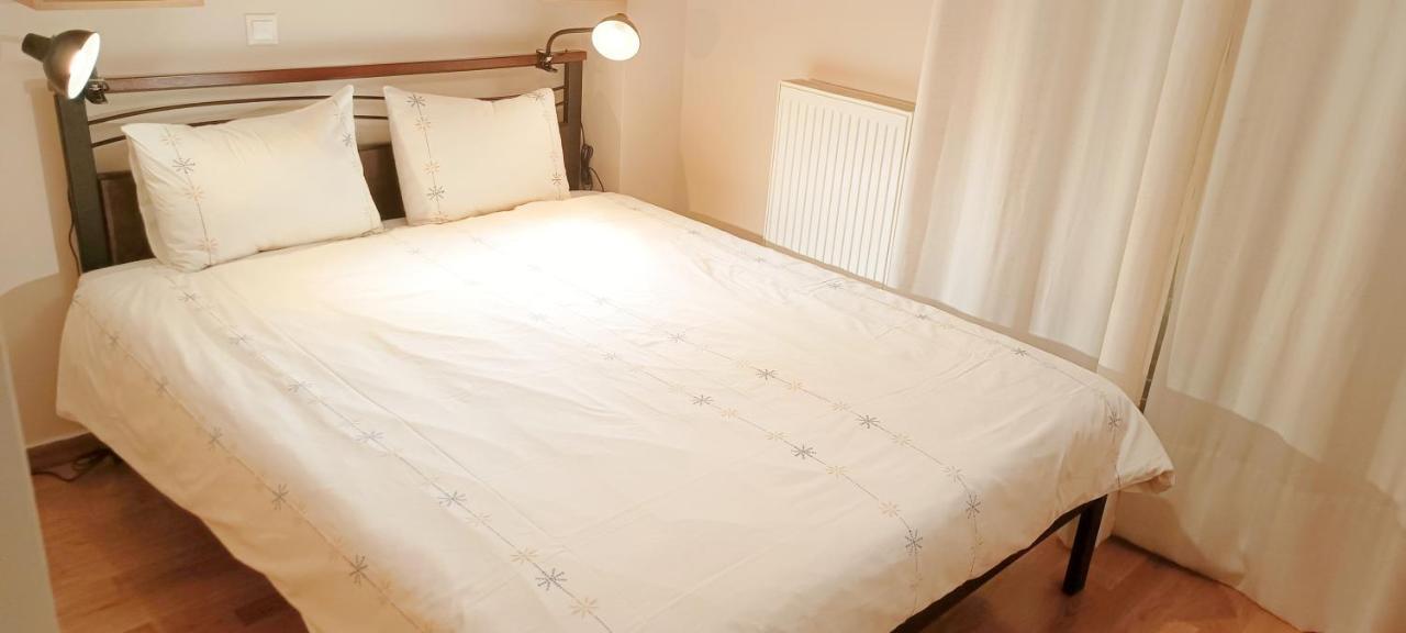 Appartamento Filoxenia House Marousi -Private Parking- Atene Esterno foto